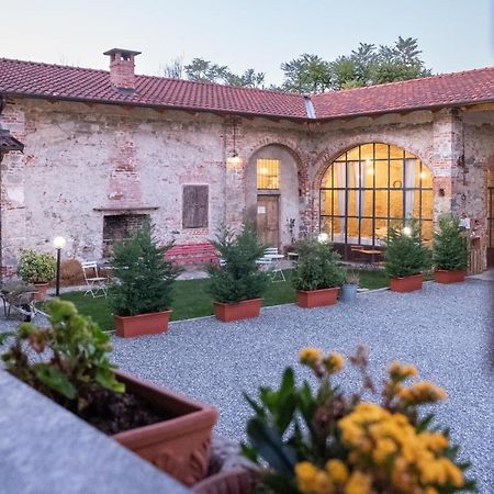 B&B Il Cortile Biella Luaran gambar