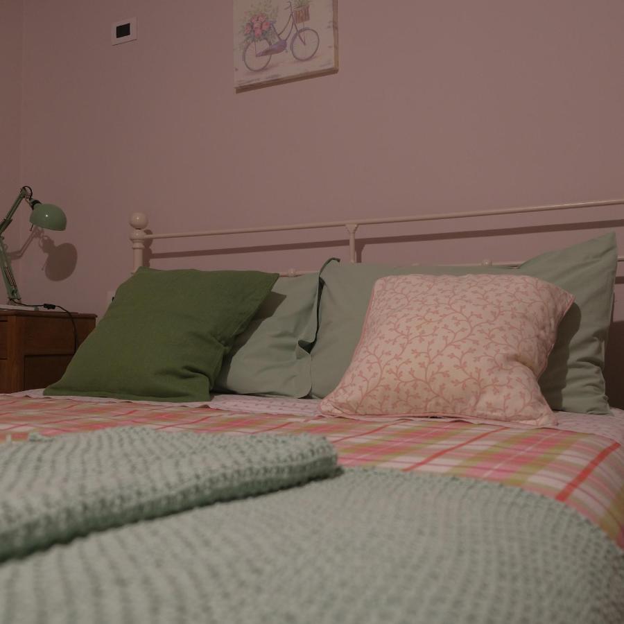 B&B Il Cortile Biella Luaran gambar