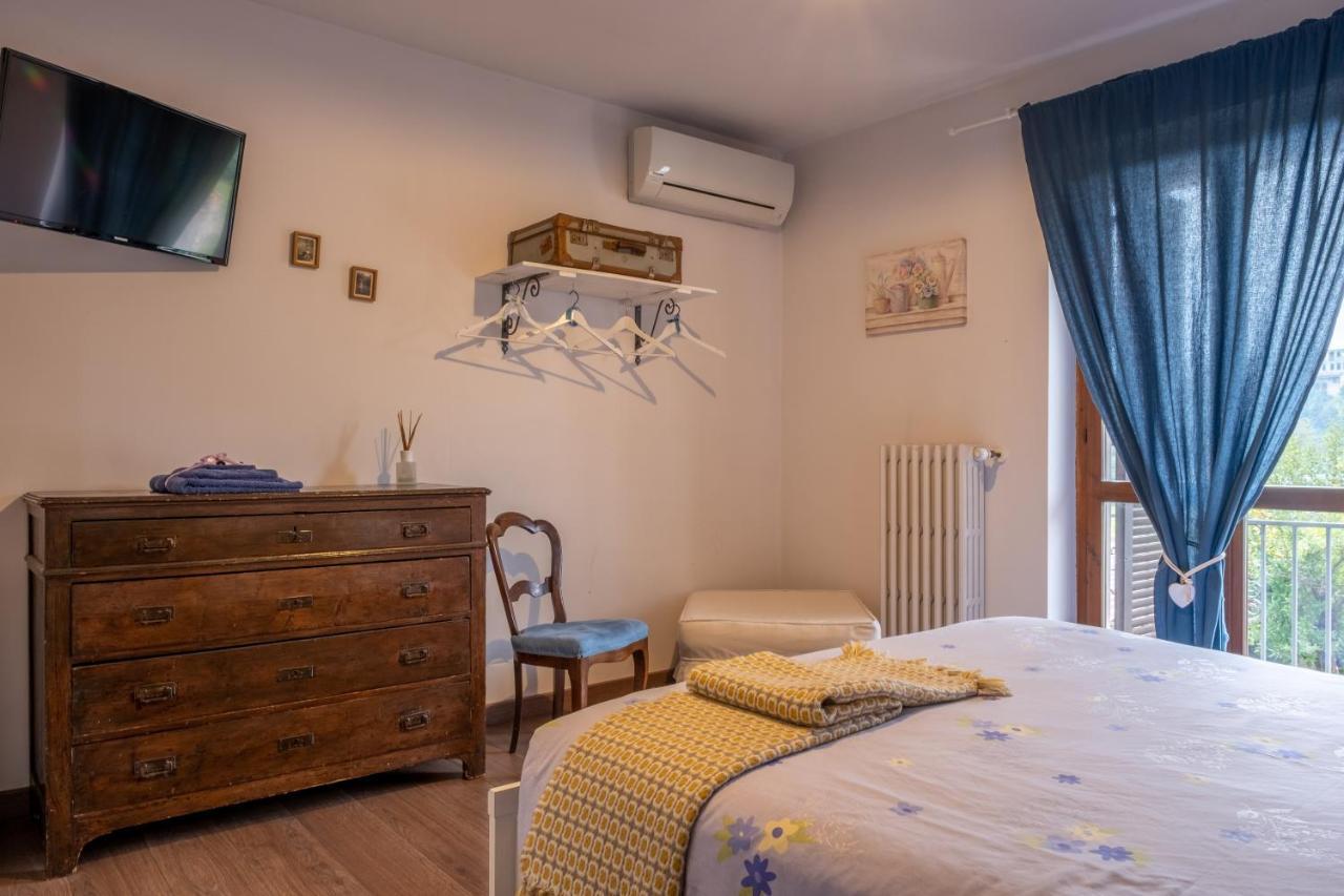 B&B Il Cortile Biella Luaran gambar