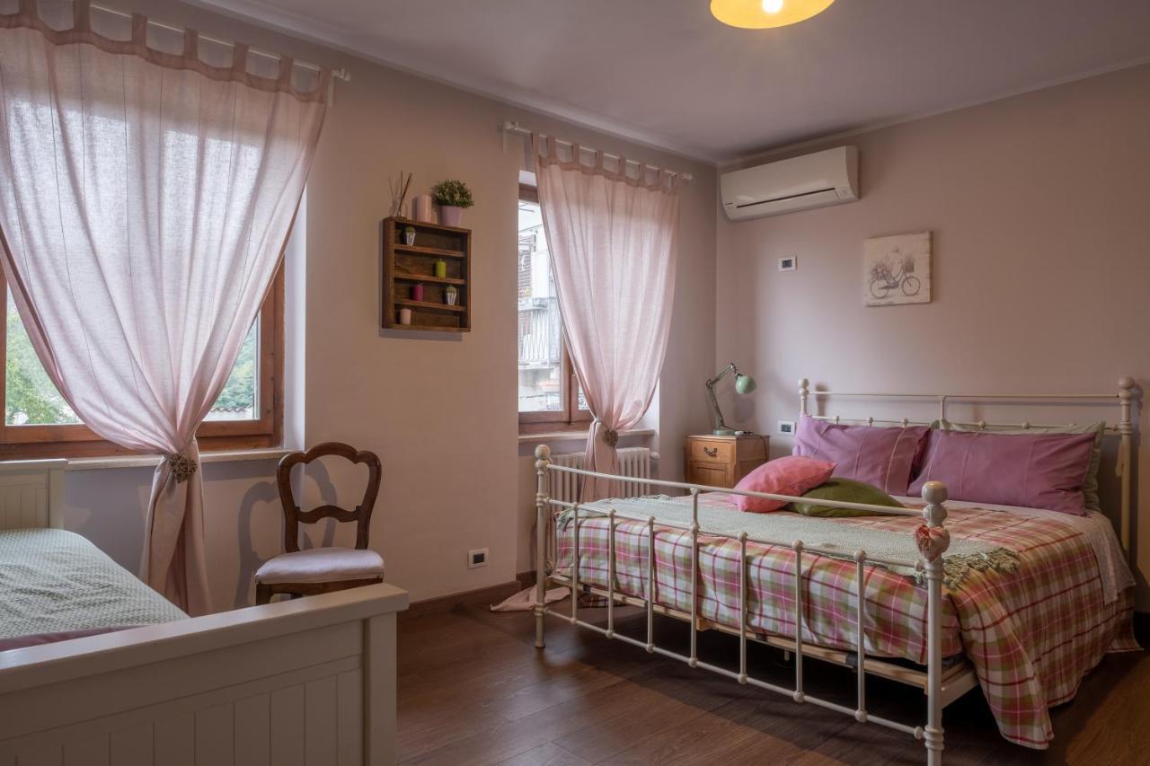 B&B Il Cortile Biella Luaran gambar
