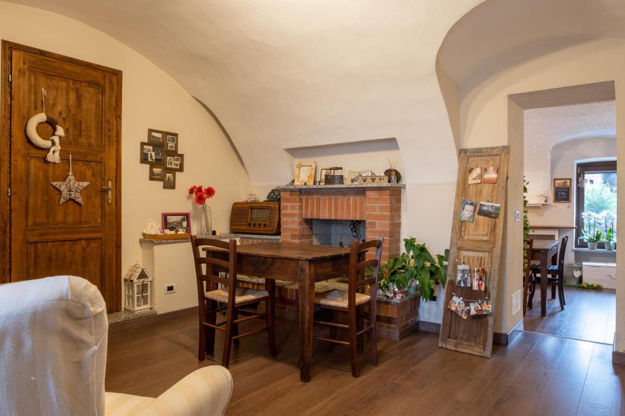 B&B Il Cortile Biella Luaran gambar