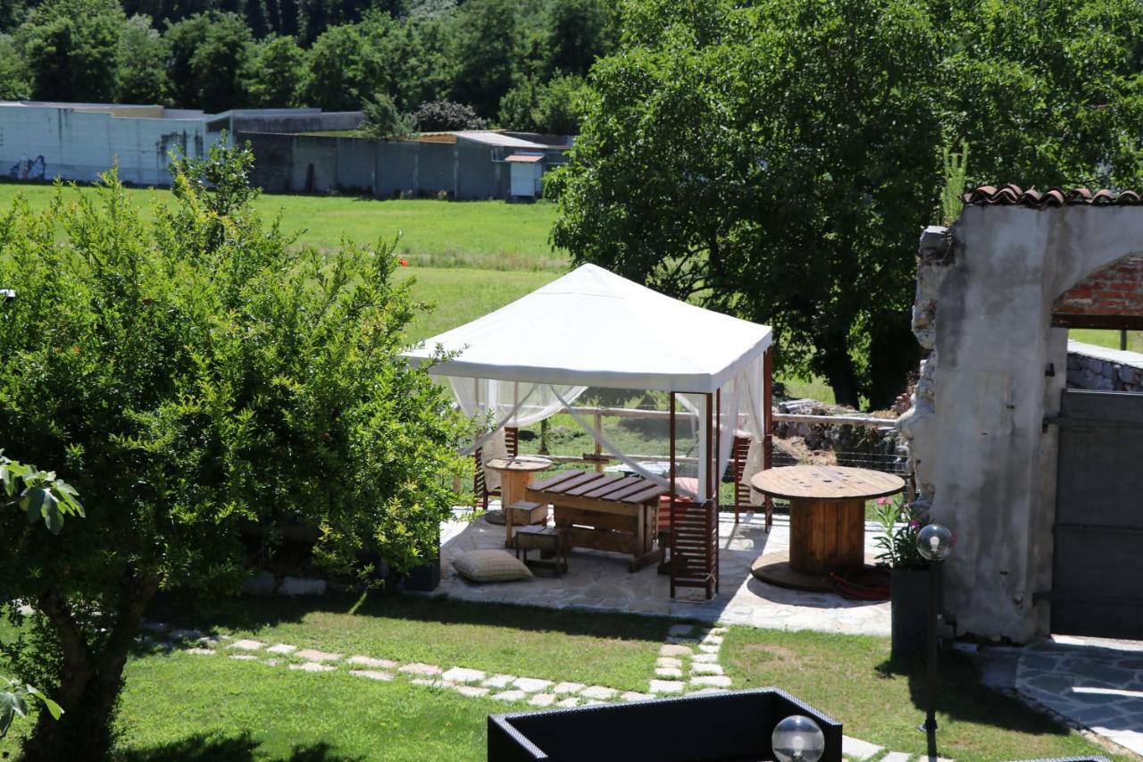 B&B Il Cortile Biella Luaran gambar